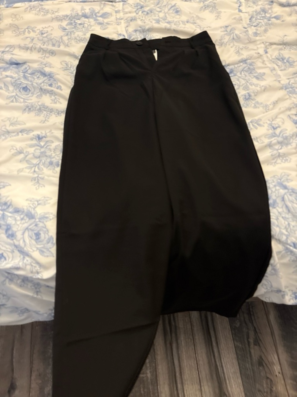 SHEIN Black High-Waist Skirt